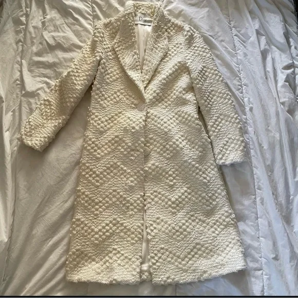 Dior Cream Textured Blazer with Lapel Collar - Picture 2 of 3